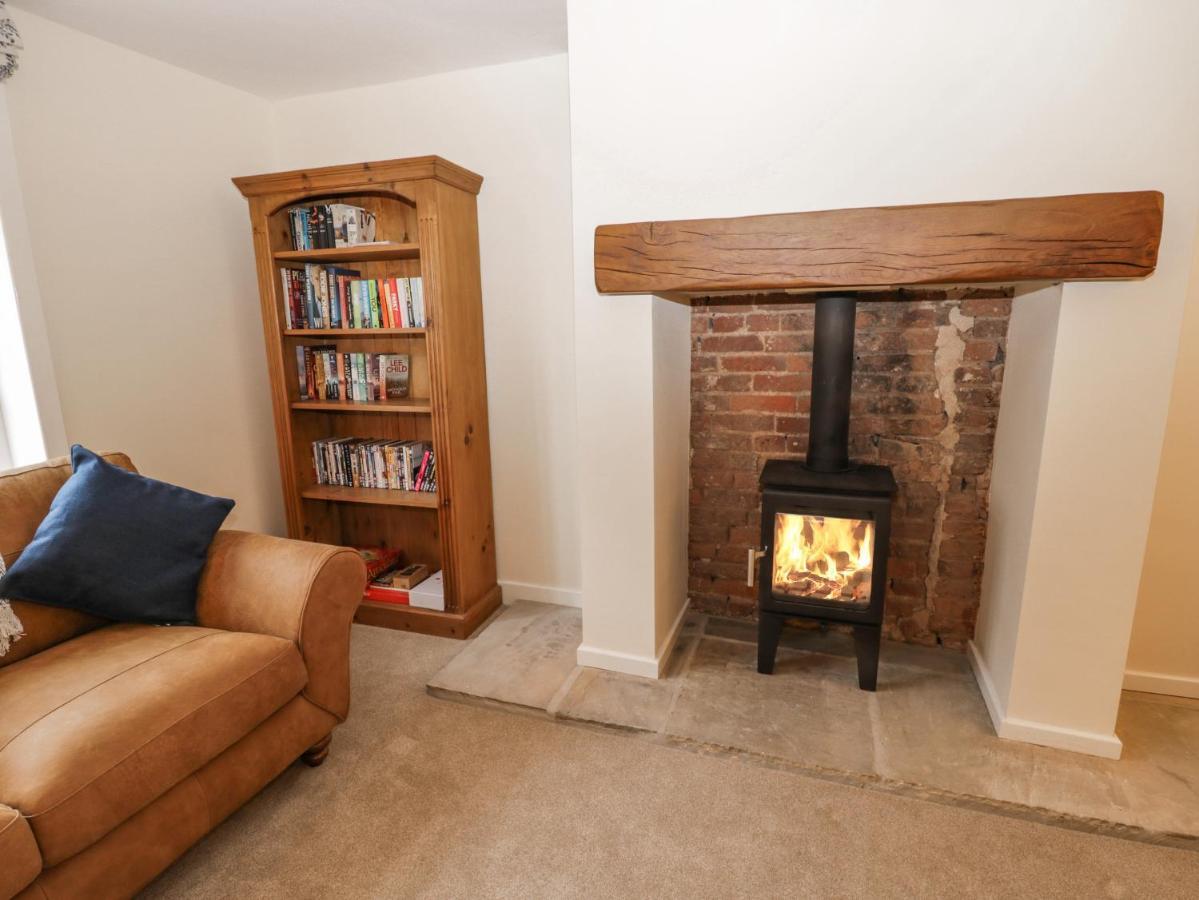 The Grooms Cottage York Esterno foto