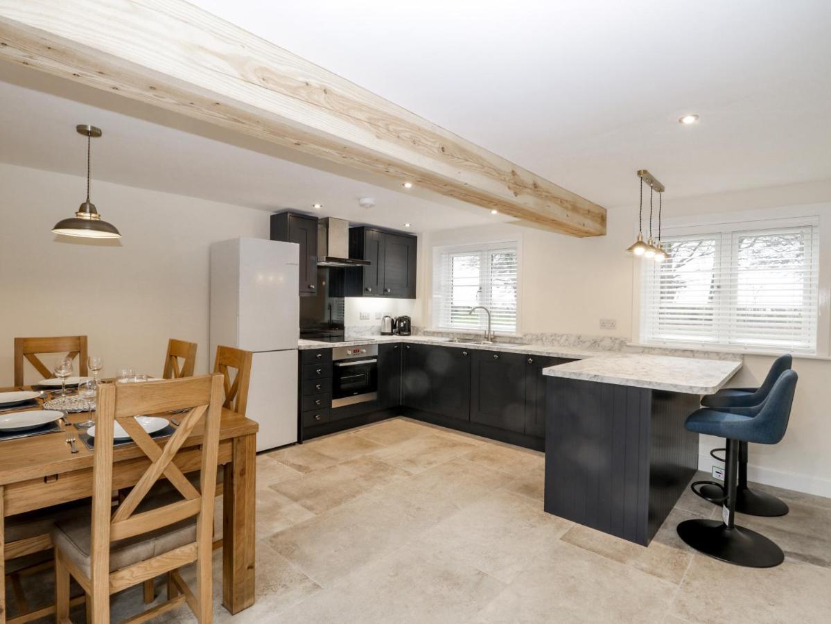 The Grooms Cottage York Esterno foto